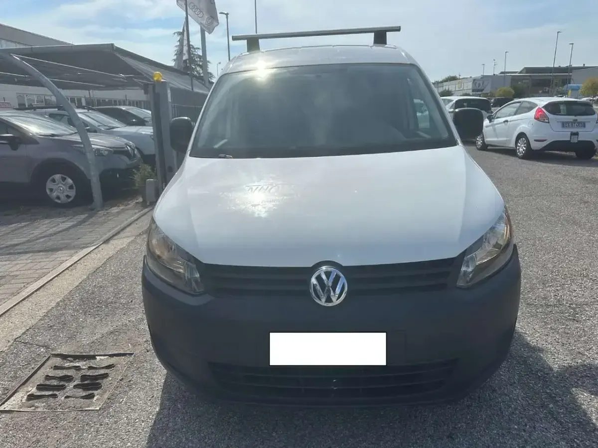 Usata VW Caddy 109 CV (80 kW) 2011 Bianco Monovolume