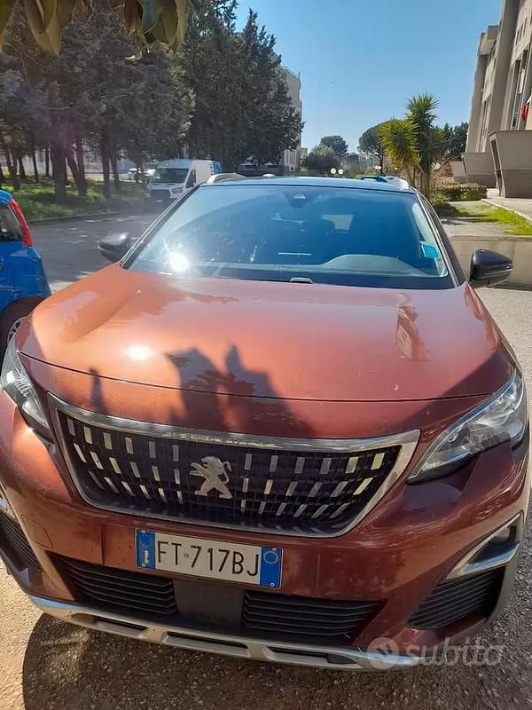 Usata Peugeot 3008 130 CV (95 kW) 2018 Marrone SUV