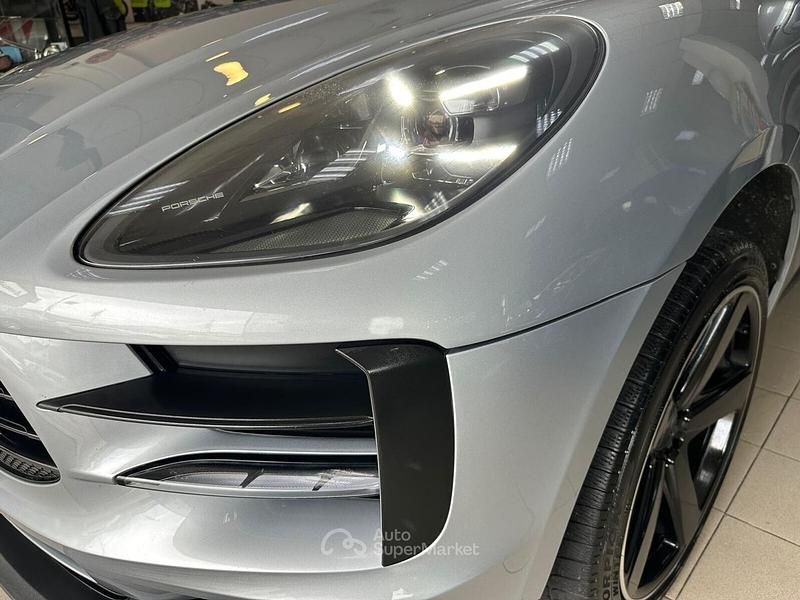 Usata Porsche Macan 245 CV (180 kW) 2018 Argento SUV