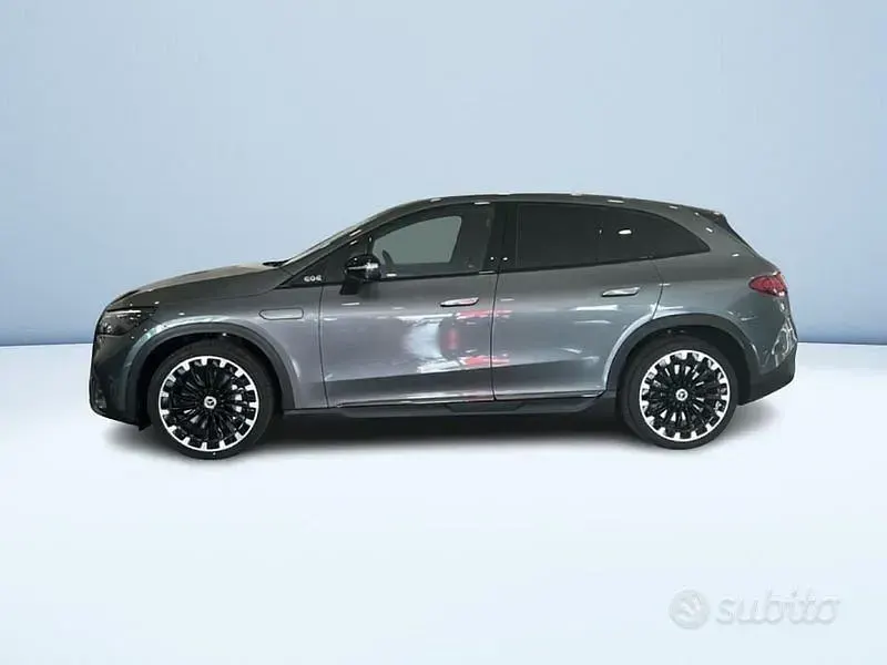Nuova Mercedes EQE350 AMG Line Premium 214 kW (292 CV) 2026 Grigio SUV