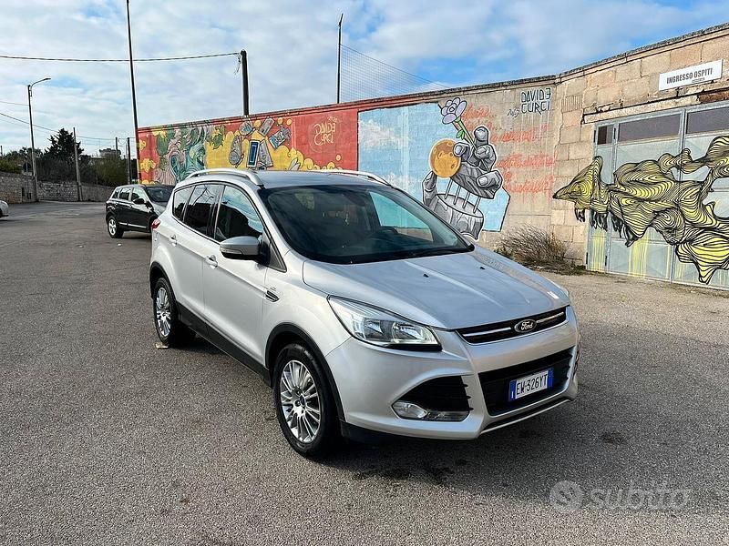 Usata Ford Kuga 140 CV (102 kW) 2014 SUV