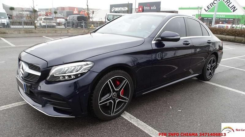 Usata Mercedes C180 AMG 156 CV (114 kW) 2020 Blu/azzurro Berlina