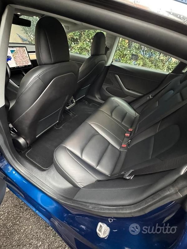 Usata Tesla Model 3 235 kW (320 CV) 2020 Blu Berlina
