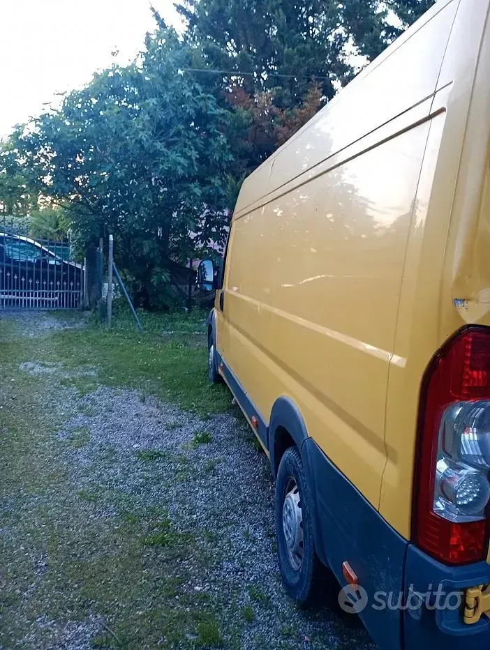Usata Fiat Ducato 136 CV (100 kW) 2010 Giallo Furgone