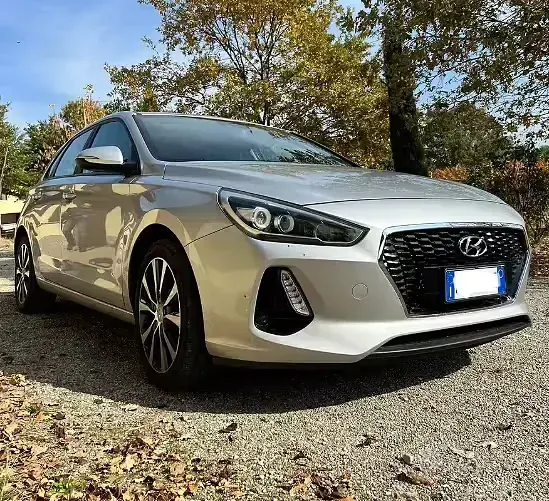Usata Hyundai i30 110 CV (80 kW) 2018 Grigio Berlina