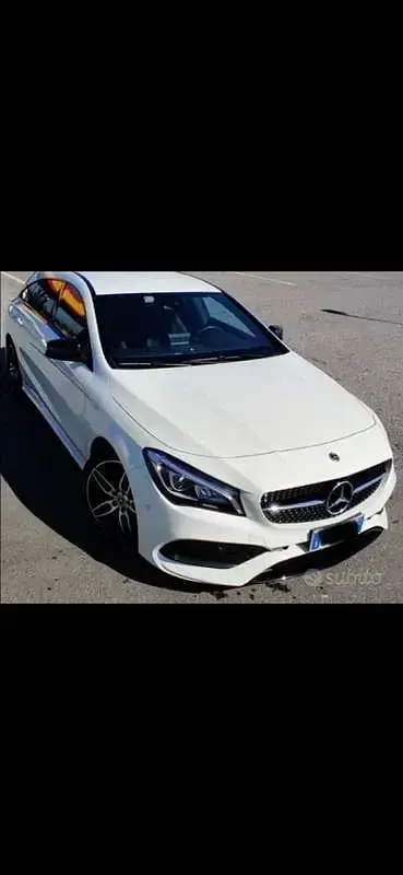 Usata Mercedes CLA200 Shooting Brake Premium 136 CV (100 kW) 2017 Station wagon