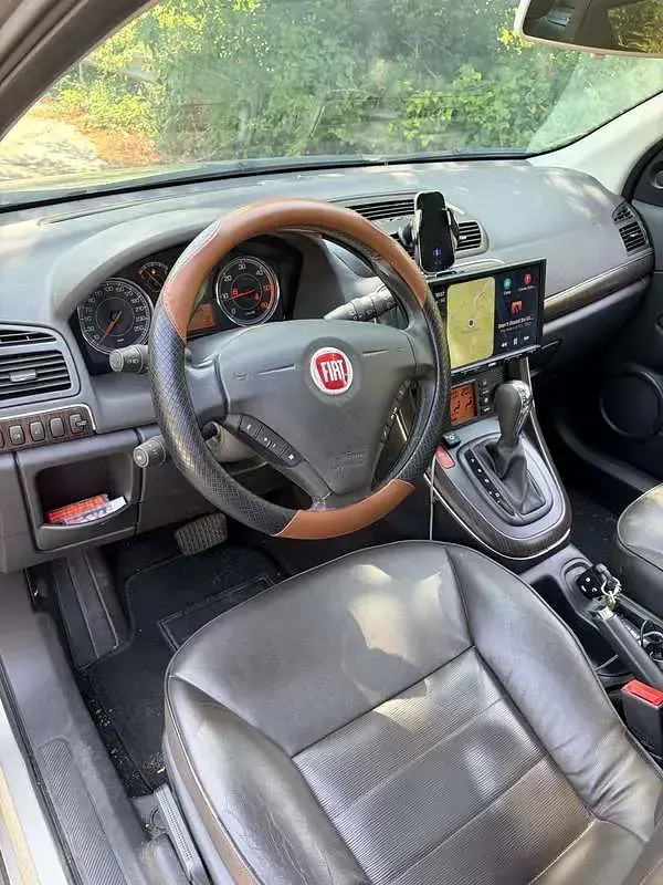 Usata Fiat Croma 150 CV (110 kW) 2009 Beige Berlina