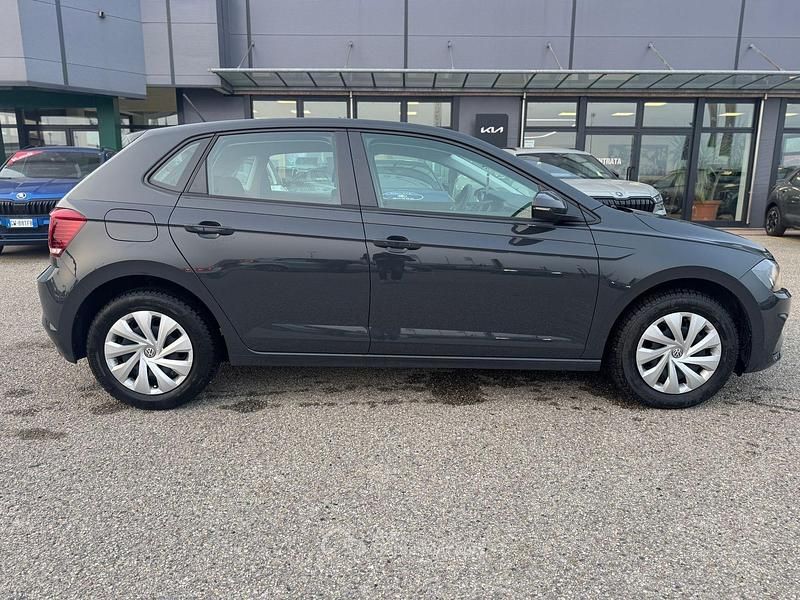 Usata VW Polo Trendline 65 CV (47 kW) 2019 Grigio Utilitaria