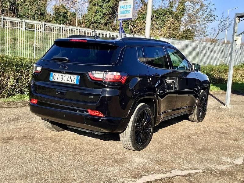 Usata Jeep Compass 131 CV (96 kW) 2024 Nero metallizzato SUV