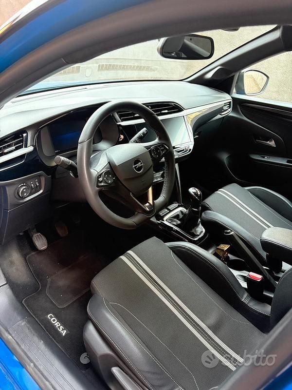 Usata Opel Corsa 75 CV (55 kW) 2024 Blu Utilitaria