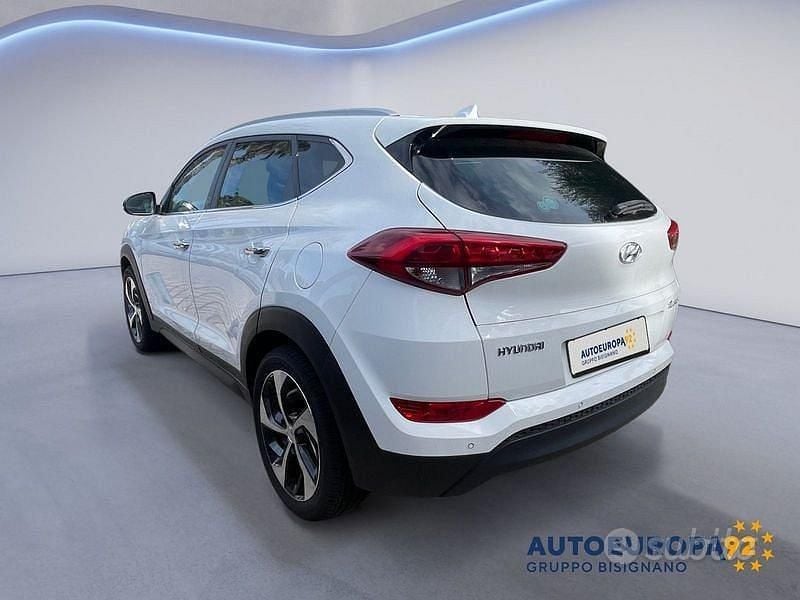 Usata Hyundai Tucson Edition 116 CV (85 kW) 2018 Bianco SUV