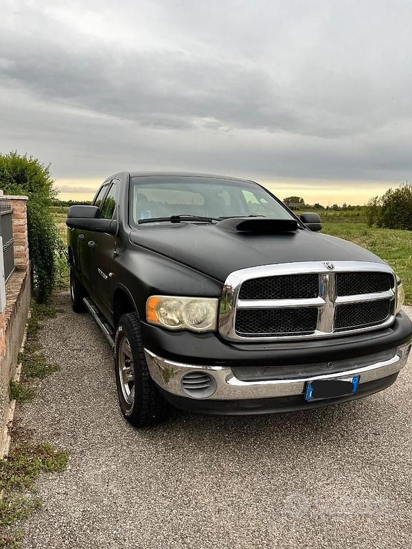 Usata Dodge Ram 235 CV (172 kW) 2002 Nero Pick-up
