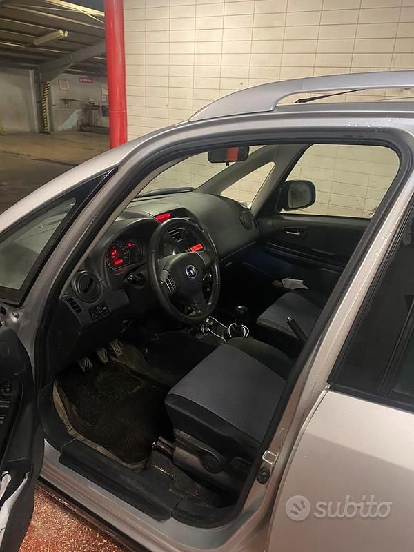 Occasion Fiat Sedici 120 ch (88 kW) 2006 Gris SUV