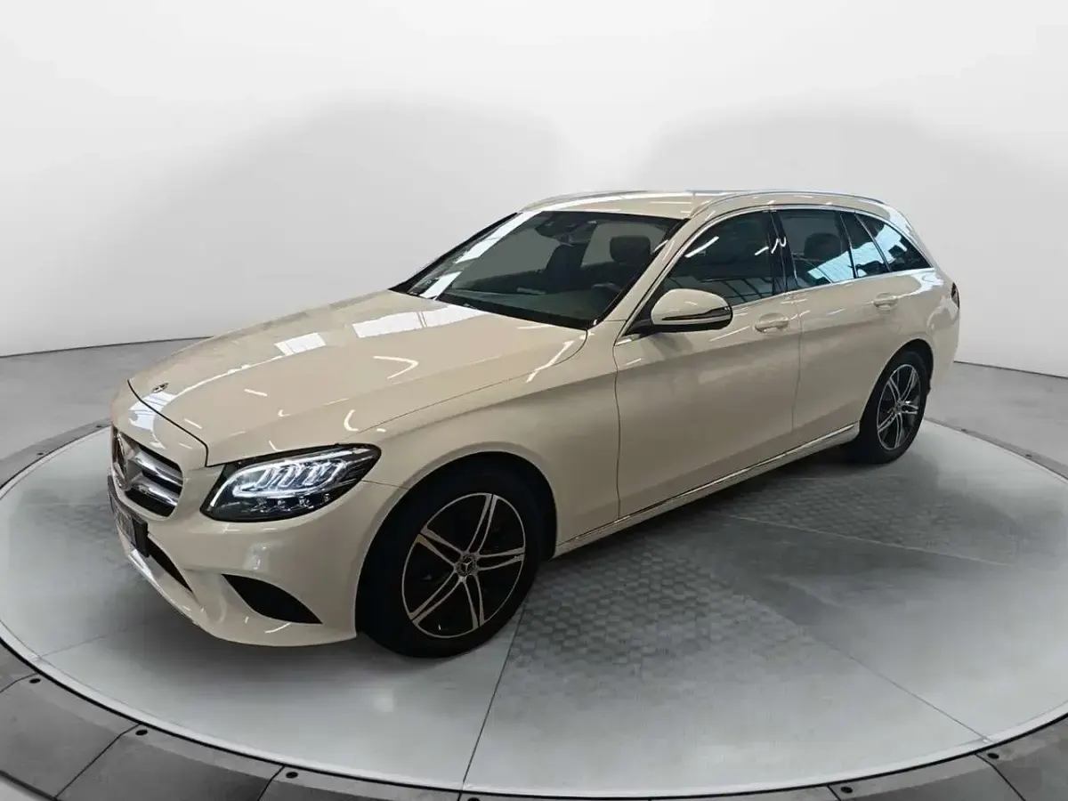 Usata Mercedes C220 Premium 194 CV (142 kW) 2019 Station wagon