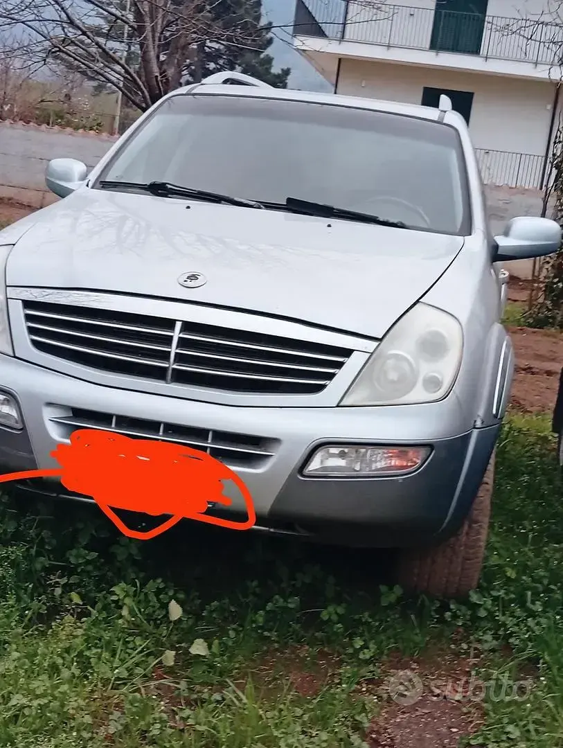 Usata SsangYong Rexton 165 CV (121 kW) 2006 SUV
