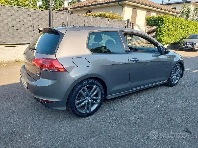 Usata VW Golf VII Edition 150 CV (110 kW) 2016 Grigio Berlina