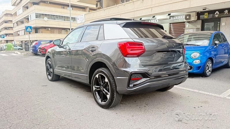 Usata Audi Q2 Ambiente 150 CV (110 kW) 2024 Grigio SUV