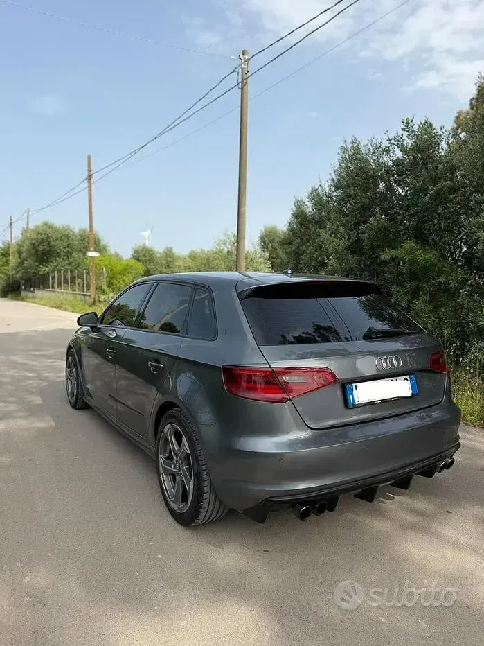 Begagnad Audi A3 S-Line 150 HK (110 kW) 2016 Grå Sedan