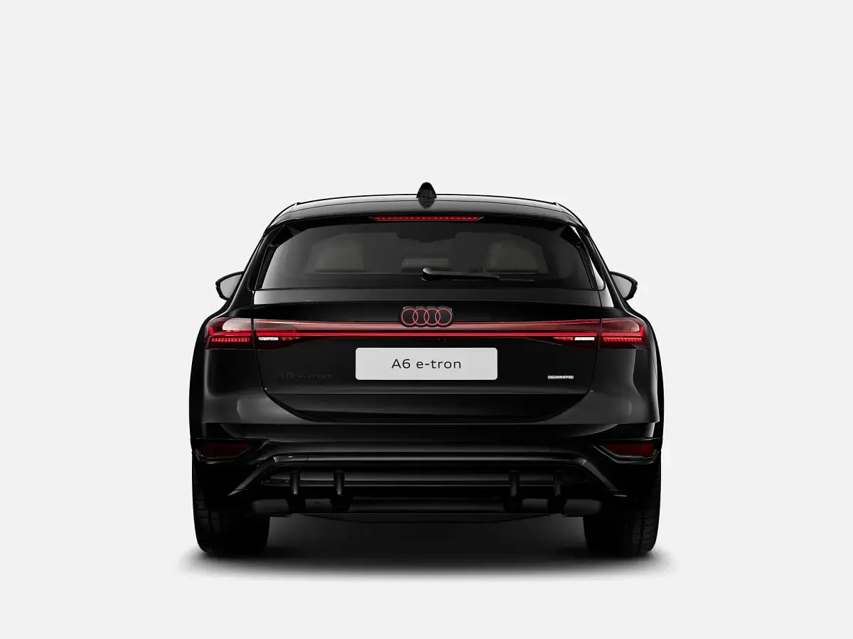 Nuova Audi A6 e-tron S-Line 138 kW (188 CV) 2026 Nero mythos metallizzato Station wagon
