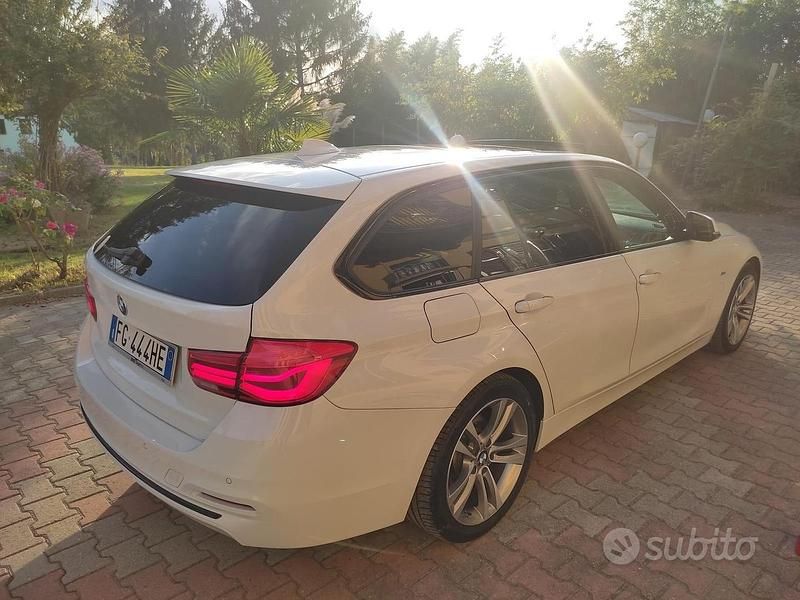 Usata BMW 318 Sport Line 150 CV (110 kW) 2017 Bianco Station wagon