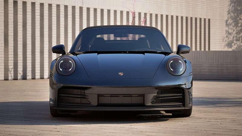 Usata Porsche 911 Carrera Cabriolet 385 CV (283 kW) 2025 Nero Cabrio