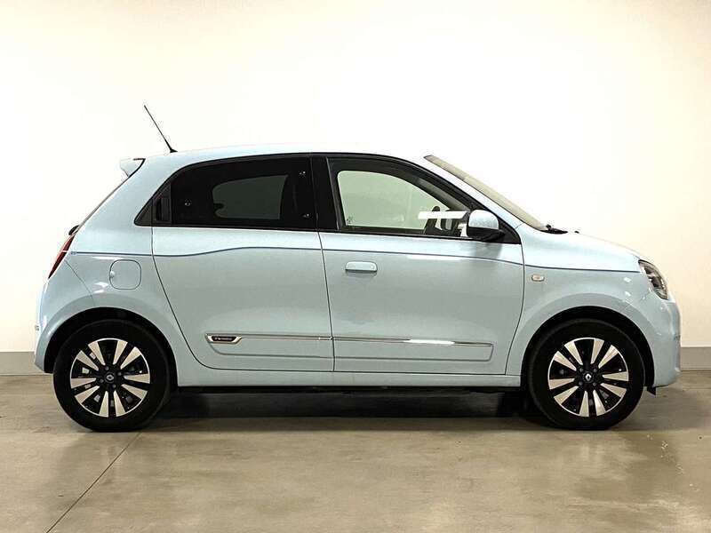 Usata Renault Twingo Intens 30 kW (42 CV) 2022 Azzurro Utilitaria