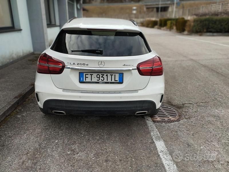 Usata Mercedes GLA200 2019 Bianco SUV