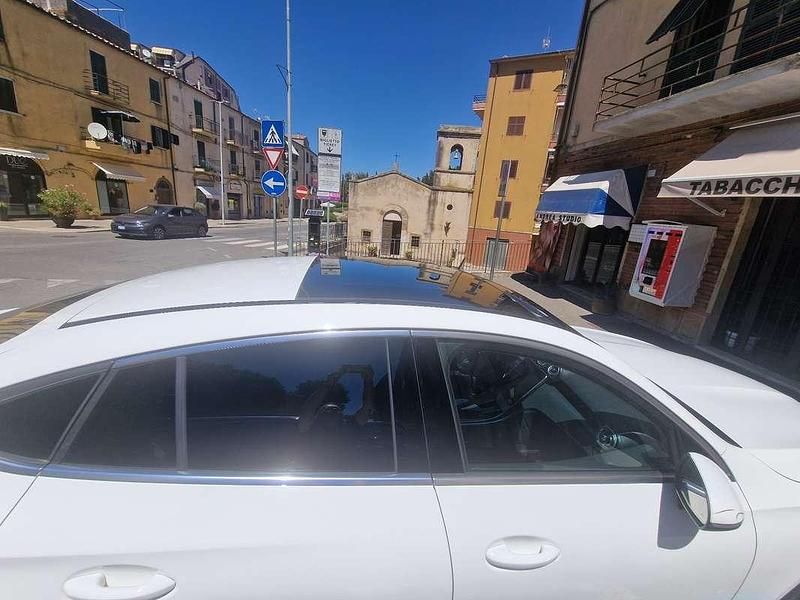 Usata 2024 Mercedes GLC220 Advanced Plus Coupé | 65.000 € (Buon prezzo) - Immagine 1/4