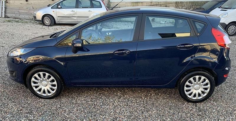 Usata Ford Fiesta Business Edition 97 CV (71 kW) 2015 Berlina