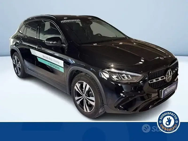 Usata Mercedes GLA200 Advanced Plus 150 CV (110 kW) 2025 Nero SUV