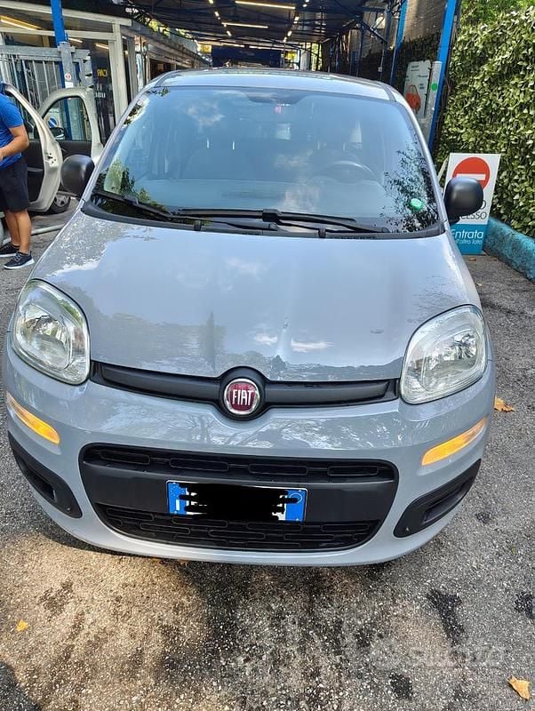 Usata Fiat Panda 60 CV (44 kW) 2021 Grigio Utilitaria