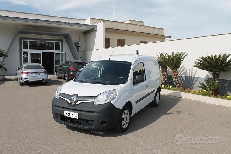Usata Renault Kangoo Life 95 CV (69 kW) 2019 Bianco Monovolume