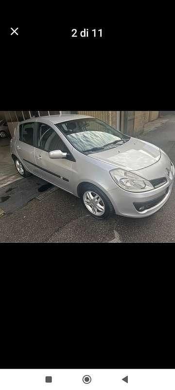 Usata 2007 Renault Clio II Rip Curl Berlina | 2300 € (Super prezzo) - Immagine 1/4
