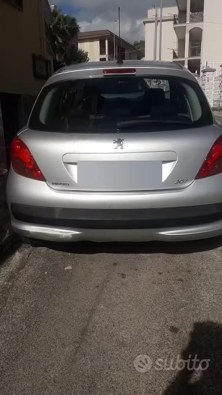 Usata Peugeot 207 70 CV (51 kW) 2006 Grigio Berlina