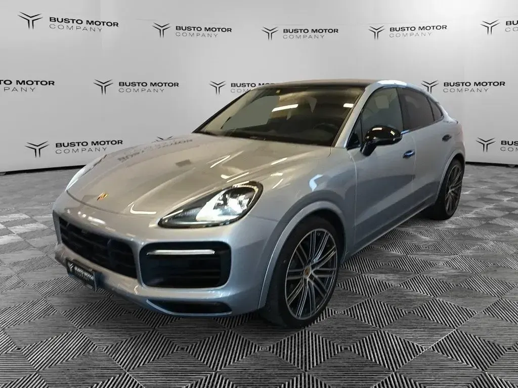 Usata Porsche Cayenne 462 CV (339 kW) 2019 Argento / metallizzato SUV