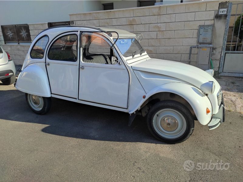 Usata Citroën 2CV 29 CV (21 kW) 1984 Bianco Berlina
