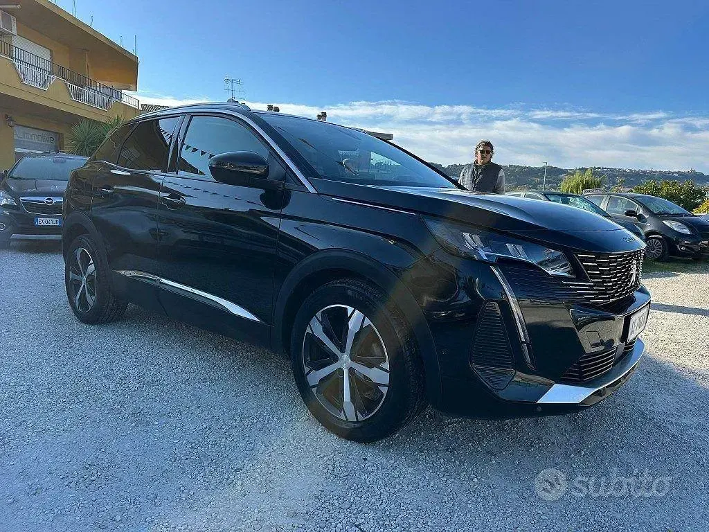 Usata Peugeot 3008 GT 131 CV (96 kW) 2021 Nero SUV