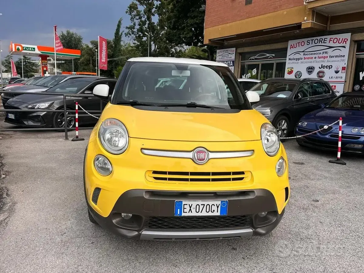 Usata Fiat 500L Trekking 84 CV (61 kW) 2014 Giallo Monovolume