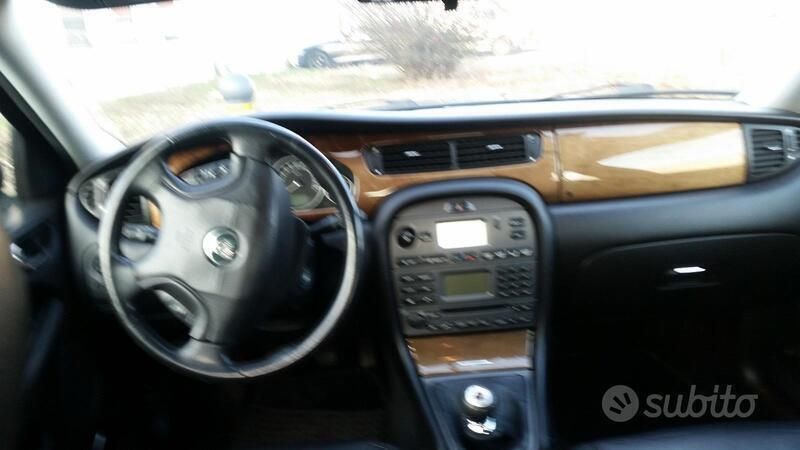 Usata Jaguar X-type Classic 131 CV (96 kW) 2003 Nero Berlina