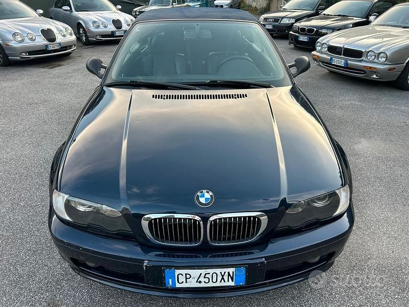 Usata BMW 320 Cabriolet 169 CV (124 kW) 2001 Blu Cabrio