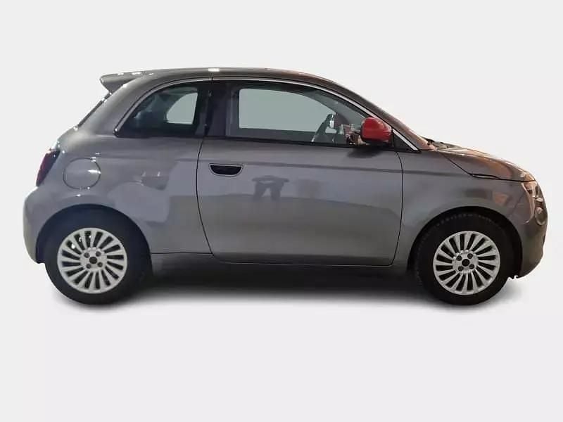 Usata Fiat 500e Red 42 kW (58 CV) 2023 Grigio Berlina