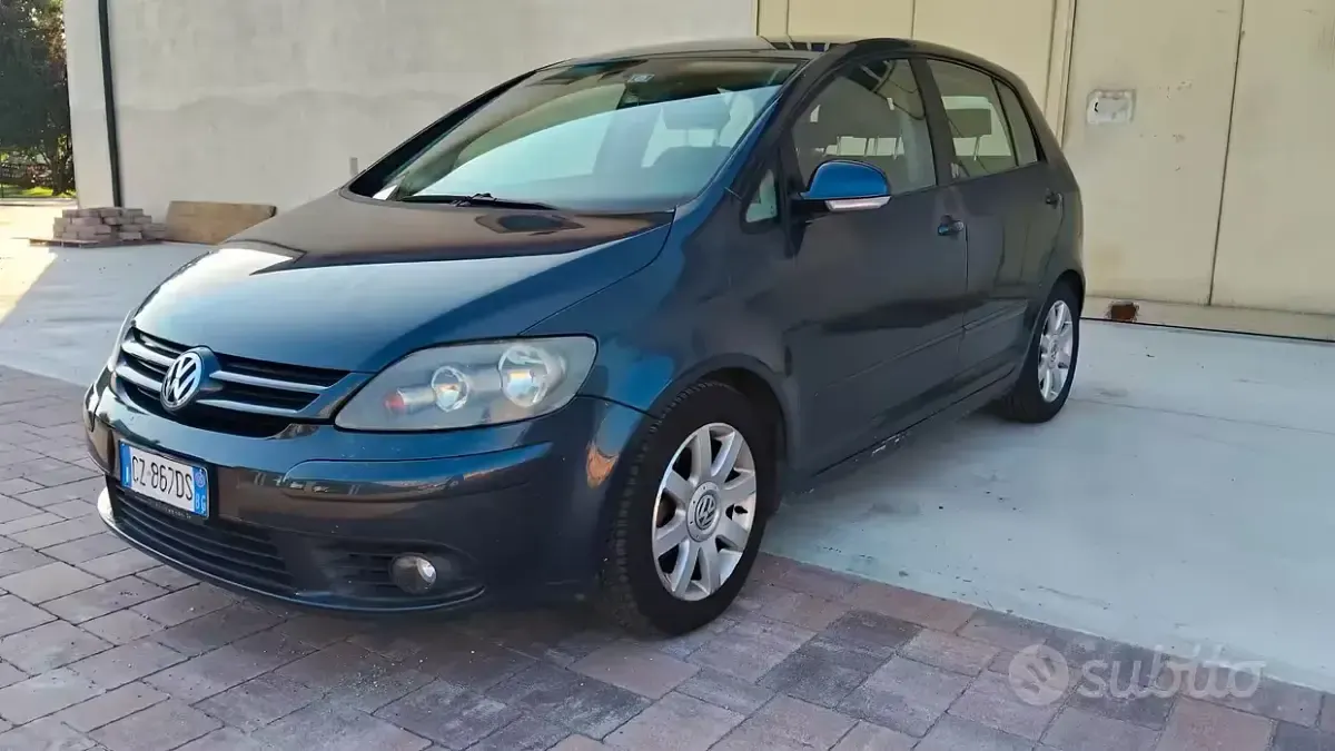 Usata VW Golf Plus Sportline 105 CV (77 kW) 2005 Blu Monovolume