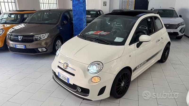 Usata Abarth 500C 135 CV (99 kW) 2012 Bianco Cabrio