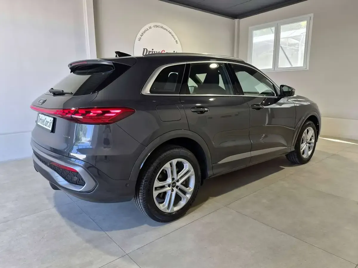 Usata Audi Q5 S-Line 204 CV (150 kW) 2025 Tambora met. SUV