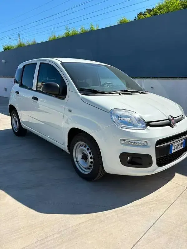 Usata Fiat Panda 69 CV (50 kW) 2021 Bianco Utilitaria