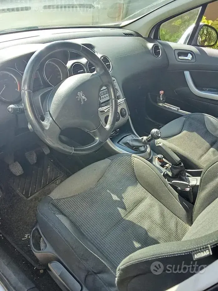 Usata Peugeot 308 95 CV (69 kW) 2008 Grigio Utilitaria