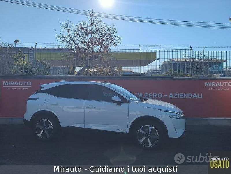 Usata Nissan Qashqai N-Connecta 190 CV (139 kW) 2022 Bianco SUV