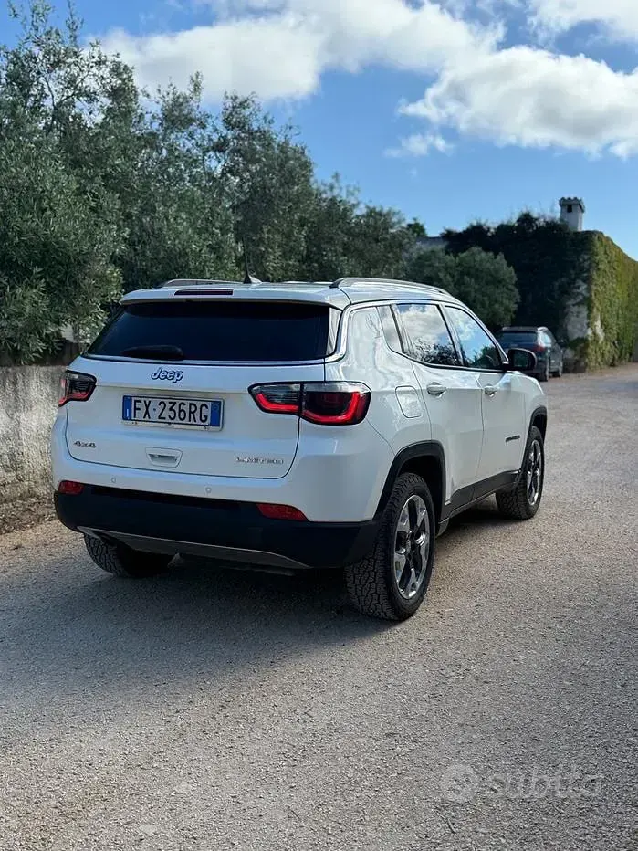Usata Jeep Compass Limited 140 CV (102 kW) 2019 Bianco SUV