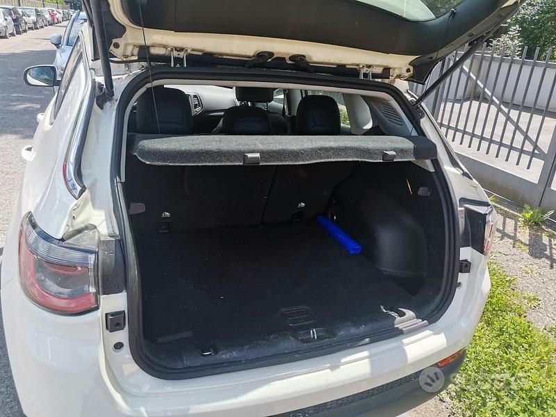 Usata Jeep Compass 140 CV (102 kW) 2019 Bianco SUV