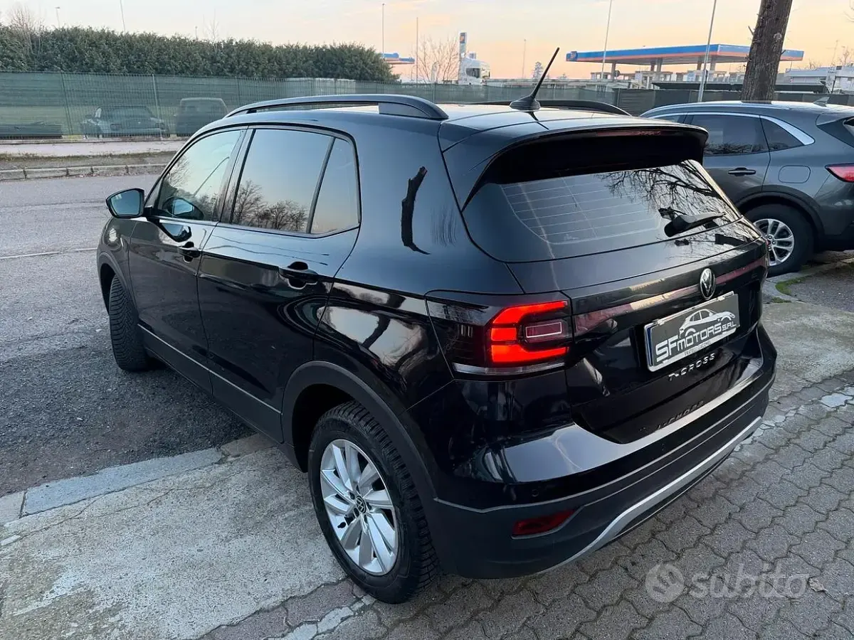 Usata VW T-Cross Black Edition 95 CV (69 kW) 2021 Nero SUV